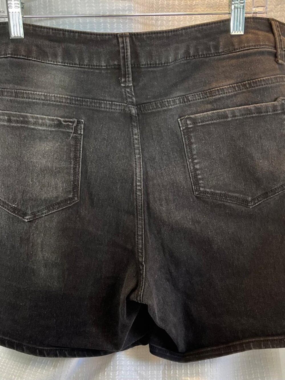 Faded Glory Black Denim Shorts Plus size 20 - Picture 2 of 6